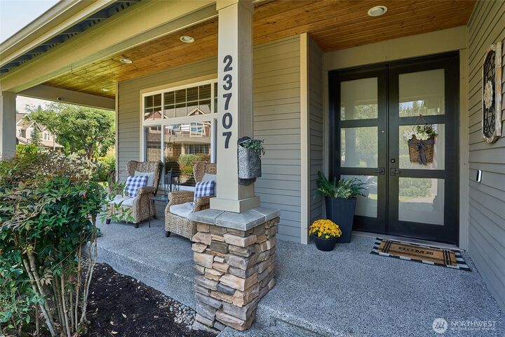 Property Photo:  23707  231st Court SE  WA 98038 