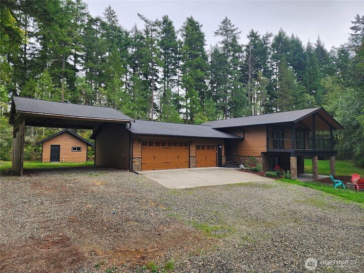 Property Photo:  8120  Berry Ridge Lane NW  WA 98383 