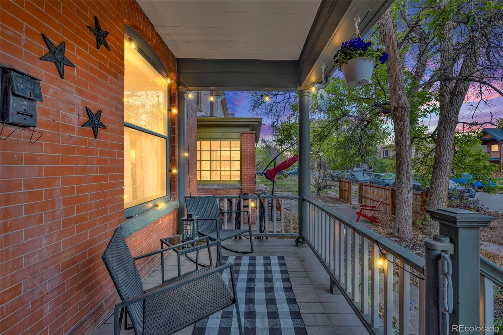 Property Photo:  39 S Grant Street  CO 80209 