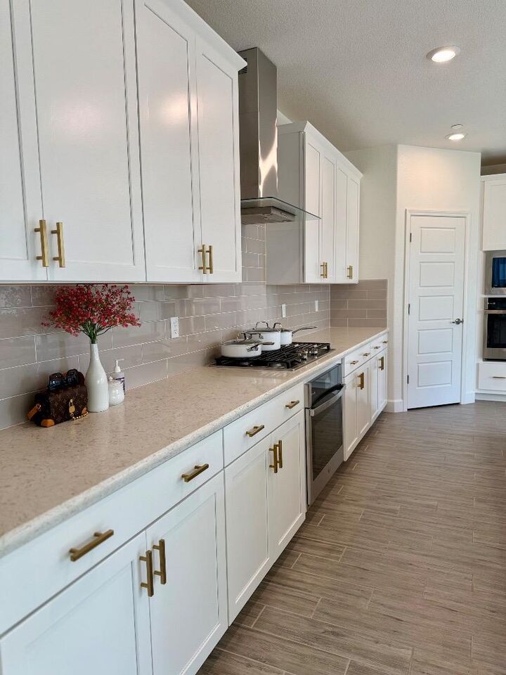 Property Photo:  5955 Vantage Street  CA 95835 