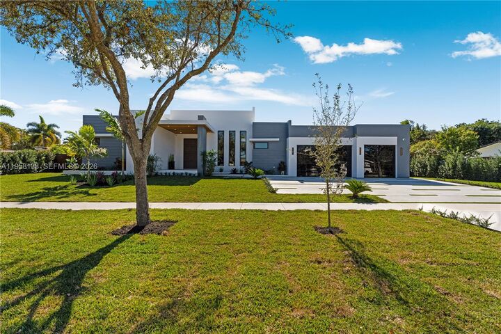 Property Photo:  11000 SW 120th St  FL 33176 