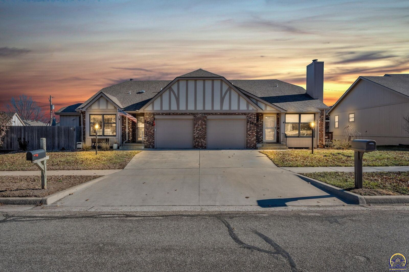 Property Photo: 2766 SW Arrowhead Rd KS 66614