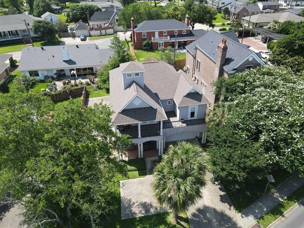 Property Photo: 219 Shell Beach Drive LA 70601