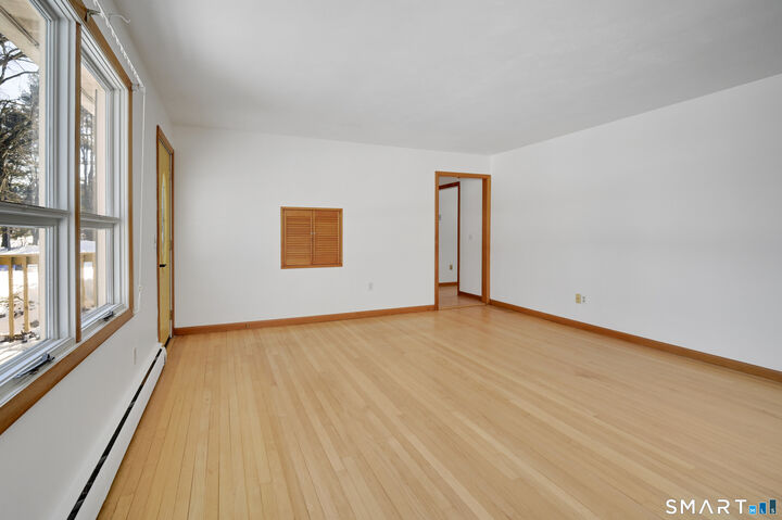 Property Photo:  7 Lockwood Street  CT 06234 