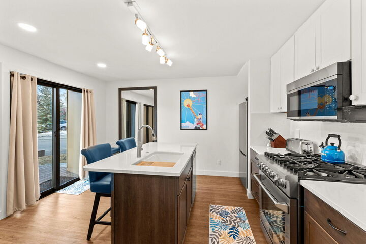 Property Photo:  2209 Bonne Vie Condo Dr  ID 83353 