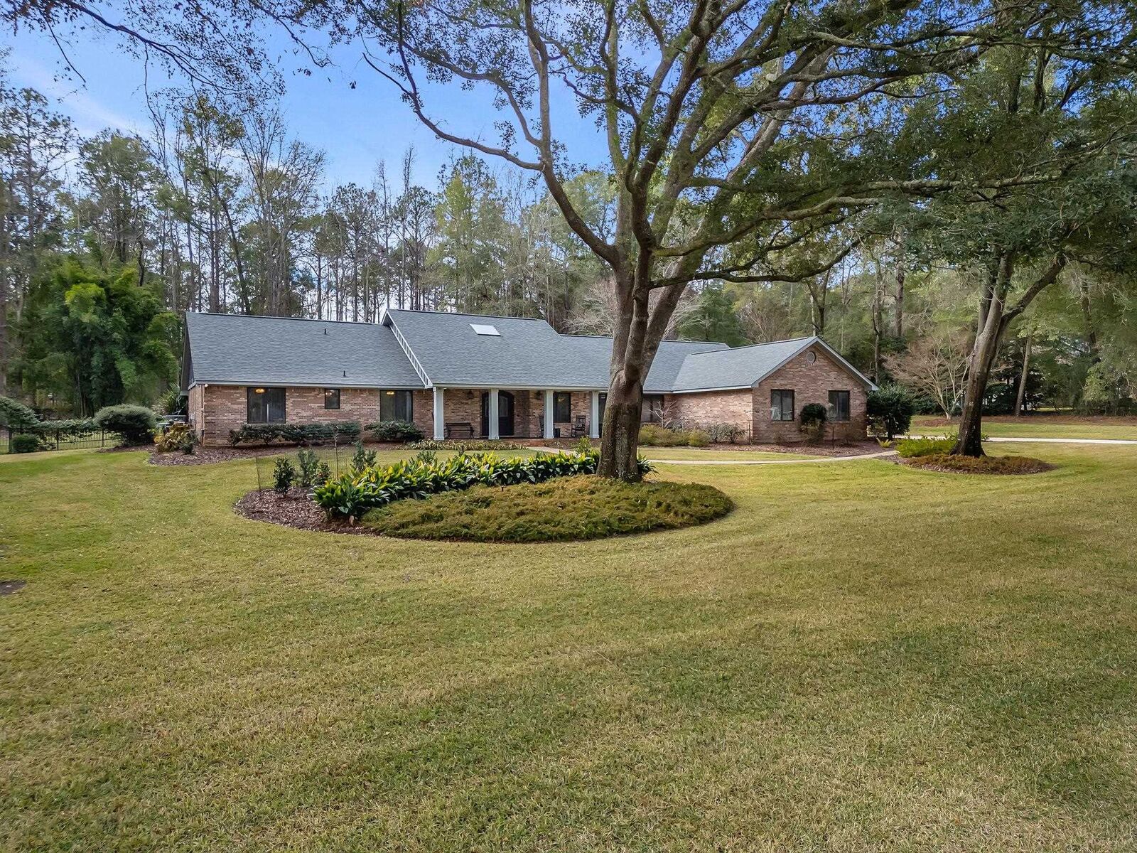 Property Photo:  8039 Evening Star Lane  FL 32312 