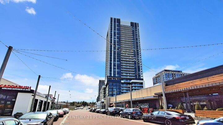 Property Photo:  50 O'Neill Road 2803  ON M3C 0R1 