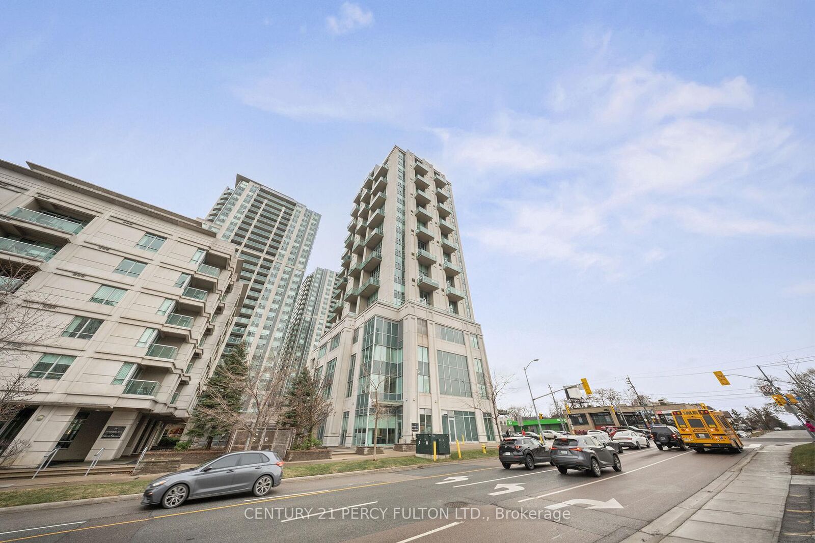 Property Photo:  1 Avondale Avenue Lph04  ON M2M 7J1 