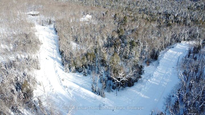 Property Photo:  5 Boulder Court  ON P1H 2N5 