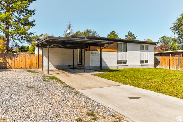 Property Photo:  3744 S 810 E  UT 84106 