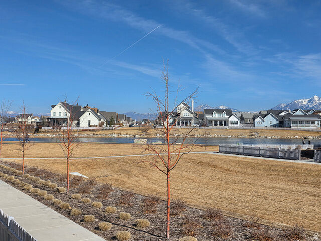 Property Photo: 10963 S Kestrel Rise Rd UT 84009