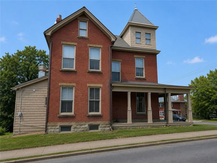 Property Photo: 205 E High Street PA 15370