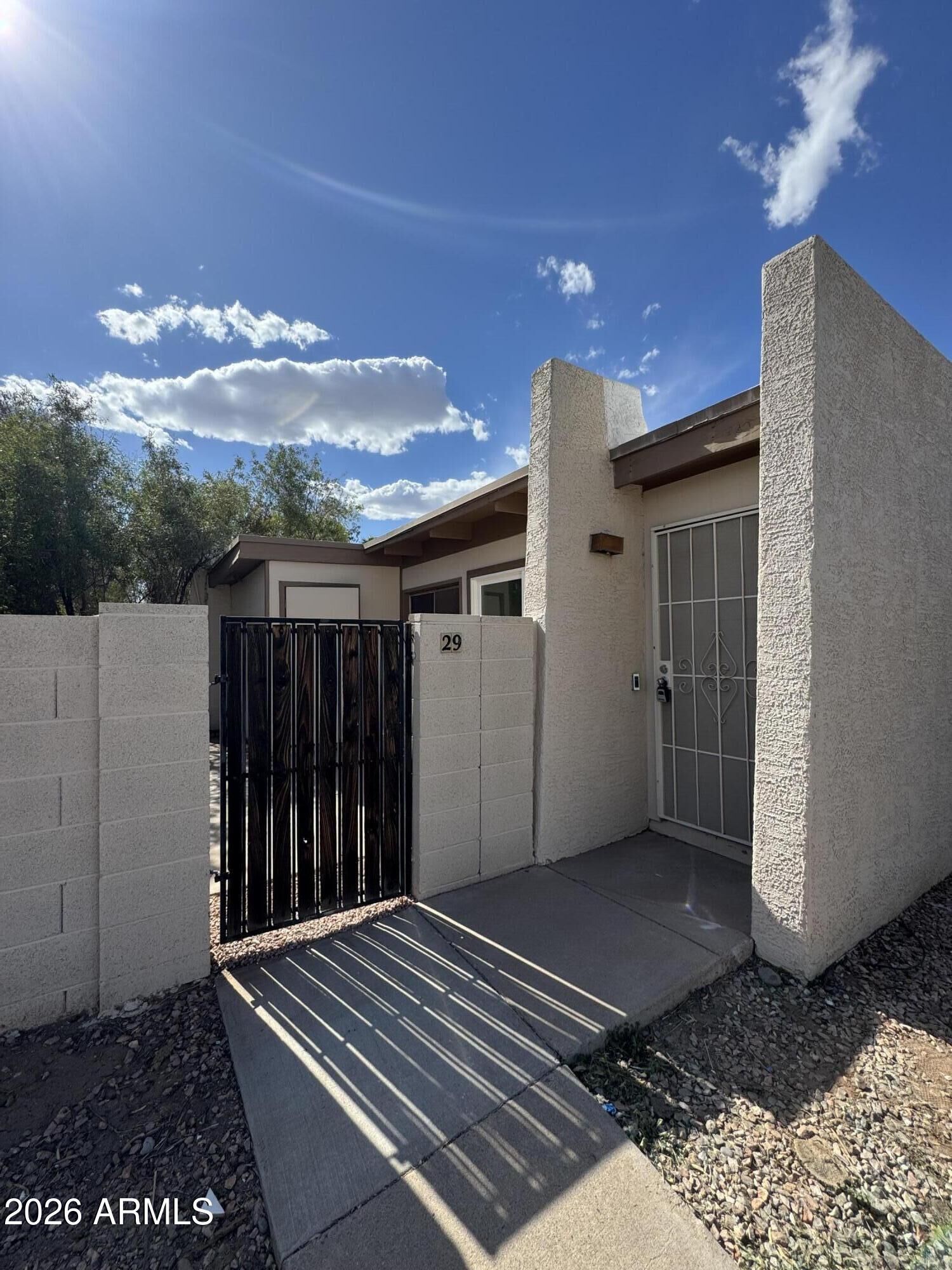 Property Photo:  555 N May Street 29  AZ 85201 