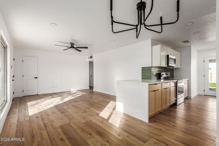 Property Photo:  637 N Sunset Drive  AZ 85225 