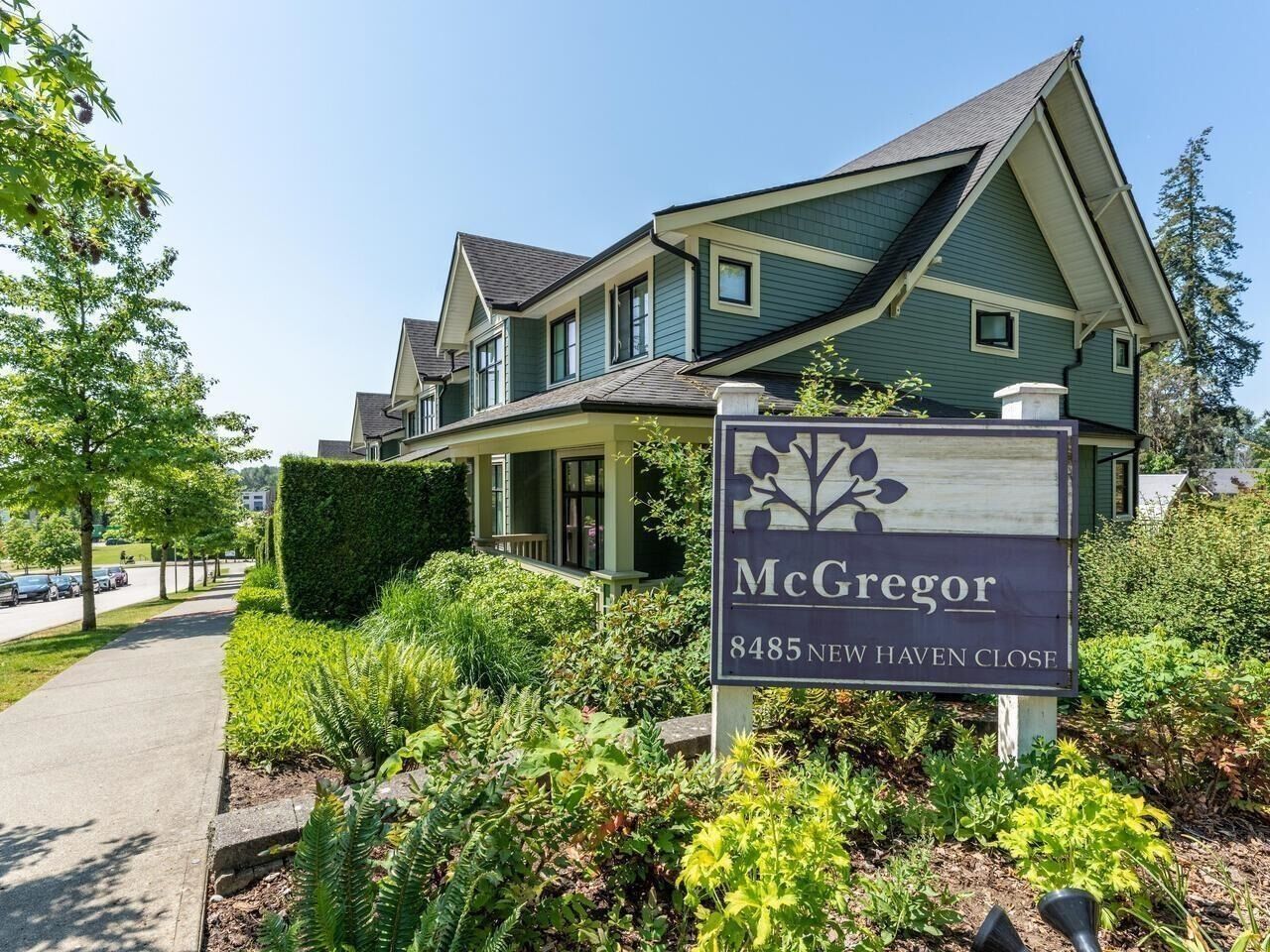 Photo de la propriété:  8485 New Haven Close 1605  BC V5J 0B7 