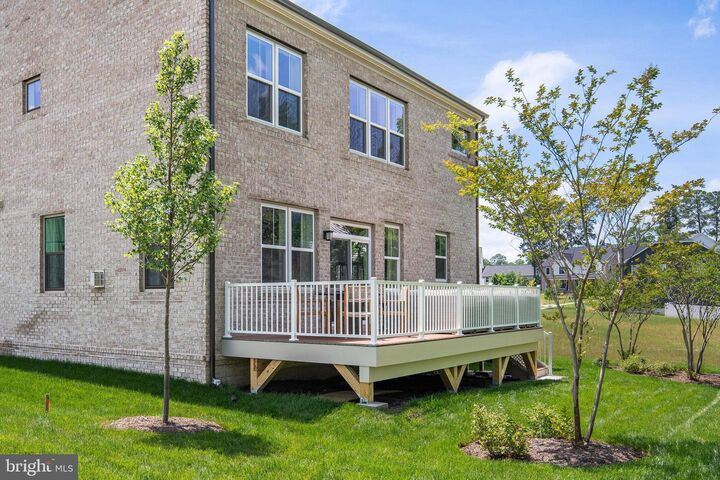 Property Photo:  11572 Chapman Mill Drive  VA 23060 