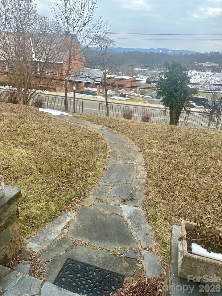 Property Photo:  402 W Main Street  NC 28697 