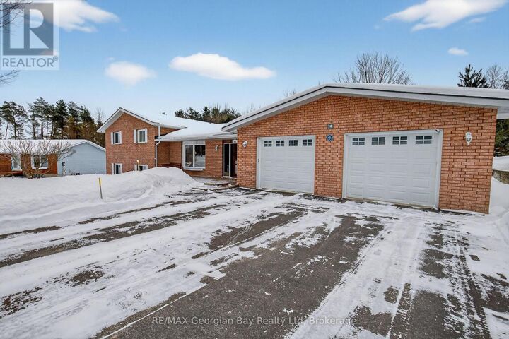 Property Photo:  63 Lepage Drive  ON L9M 1R5 