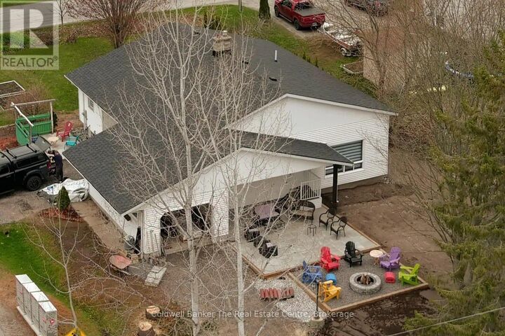 Property Photo:  100 Readman Street  ON P1P 1R2 