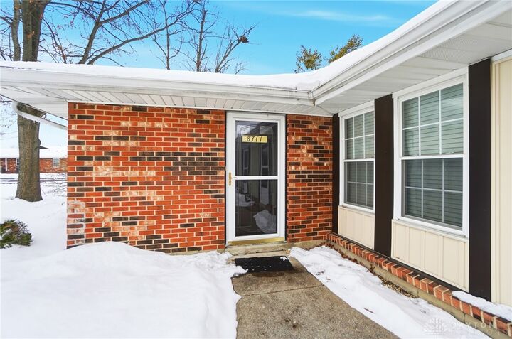 Property Photo:  8711 Washington Colony Drive  OH 45458 