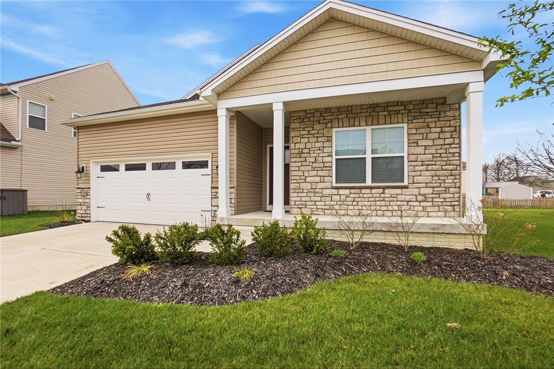 Property Photo: 5166 Windbrooke Drive OH 45371