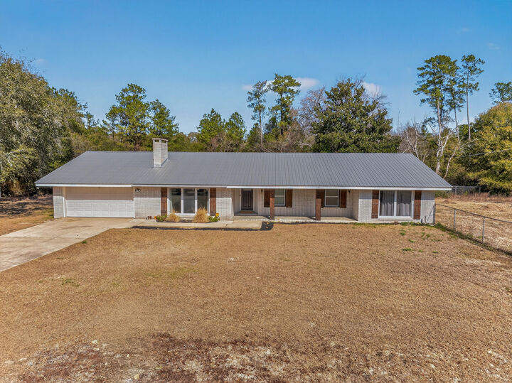 Property Photo:  4331 Poverty Creek Road  FL 32539 