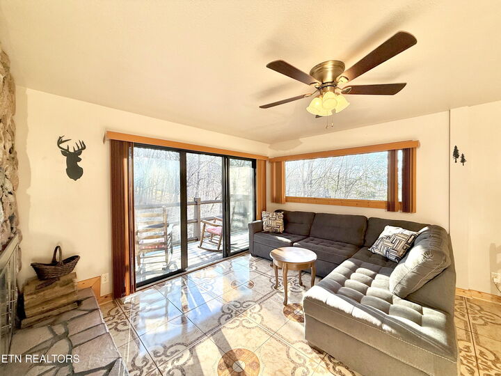 Property Photo:  1081 Cove Rd 914  TN 37876 