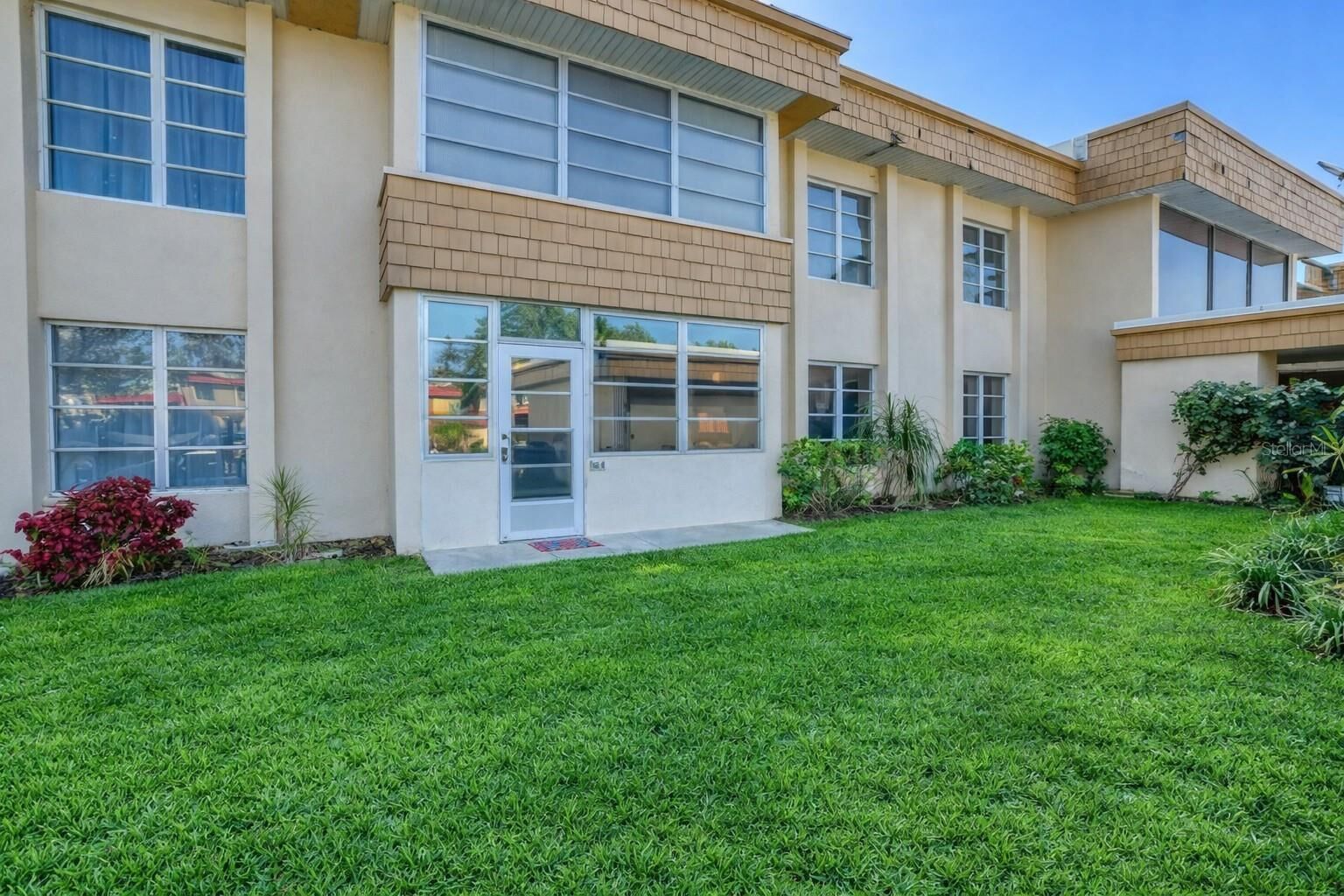 Property Photo:  21300 Brinson Avenue 111  FL 33952 