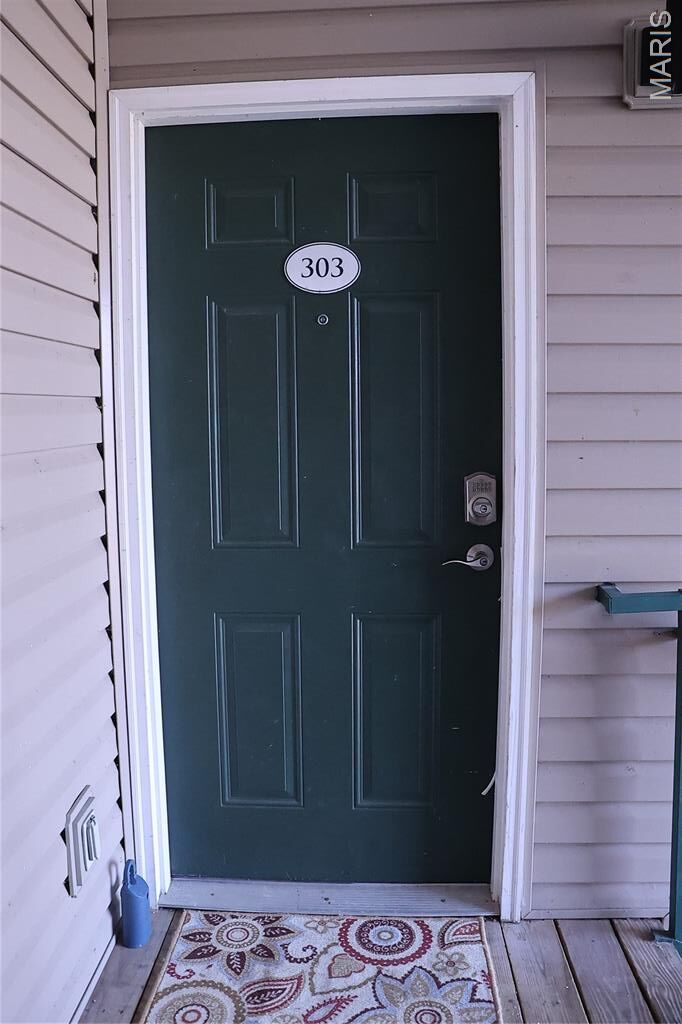 Property Photo:  885 Forest Avenue 303  MO 63088 