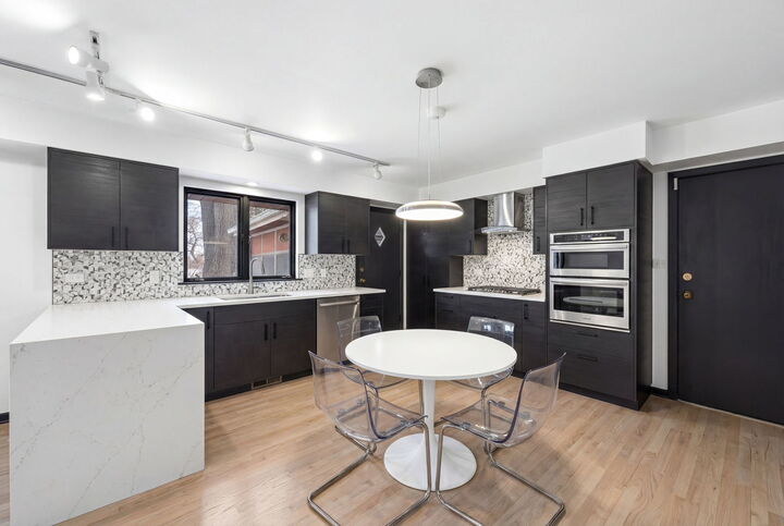 Property Photo:  1927 Warrenville Road  IL 60532 