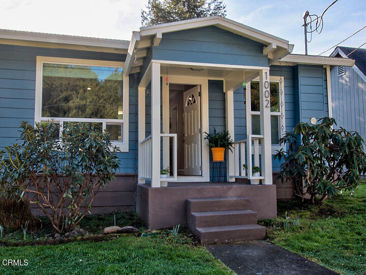Property Photo:  1002 Cedar Street  CA 95437 