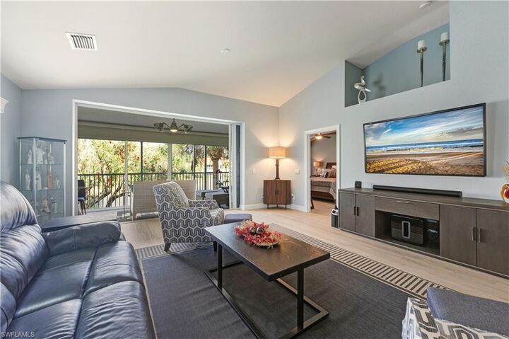 Property Photo:  6185 Reserve Cir 1403  FL 34119 