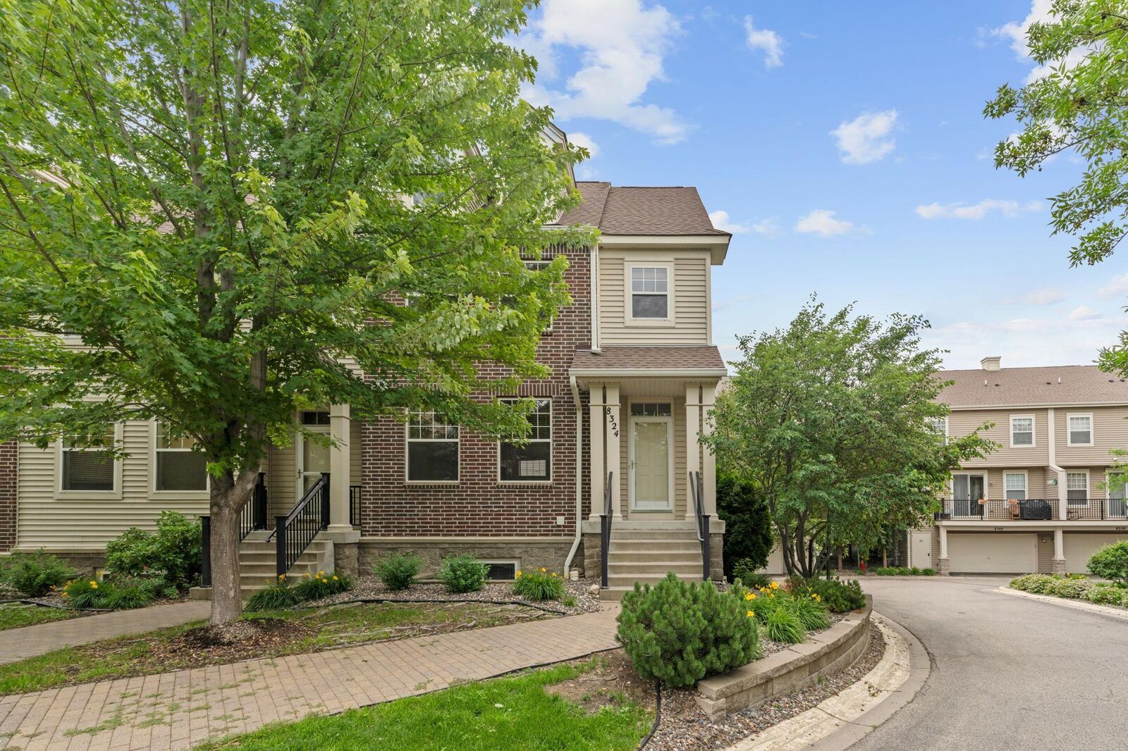 Property Photo: 8324 Labont Way MN 55344