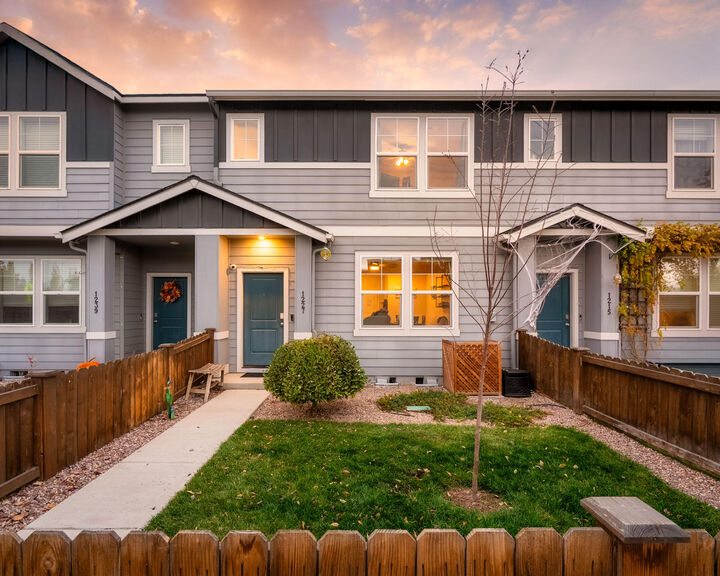 Property Photo:  1227 NW Upas Avenue  OR 97756 