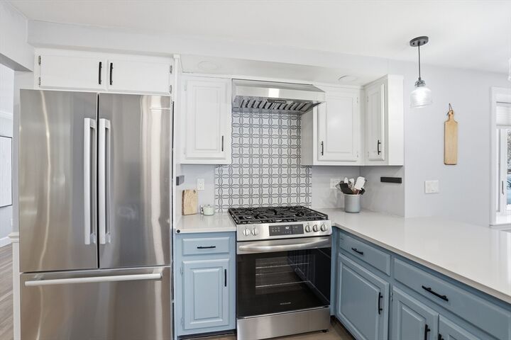 Property Photo:  1 Hillcrest Road  MA 01730 