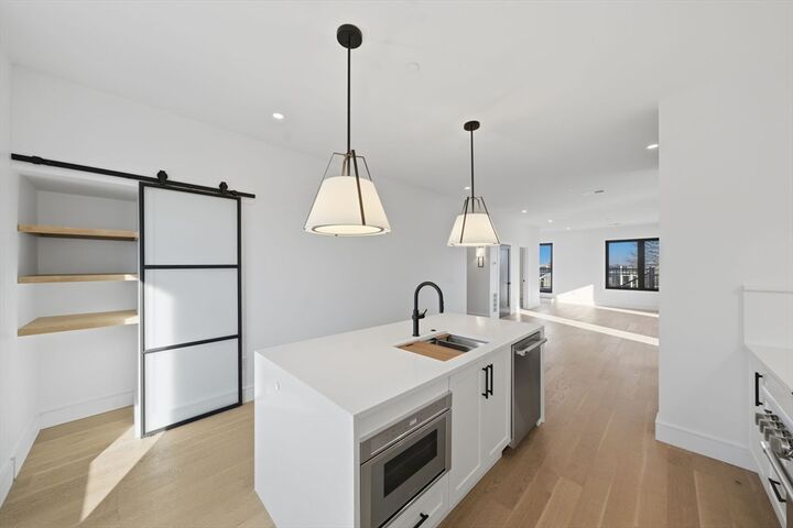 Property Photo:  238 Webster St 6  MA 02128 