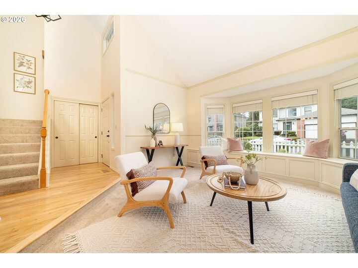 Property Photo:  6620 SW Juniper Ter  OR 97008 