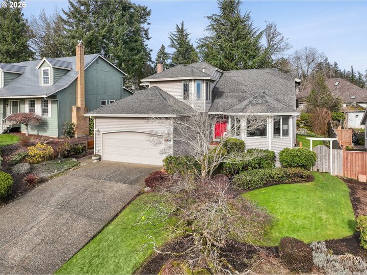 Property Photo:  2483 Southslope Way  OR 97068 