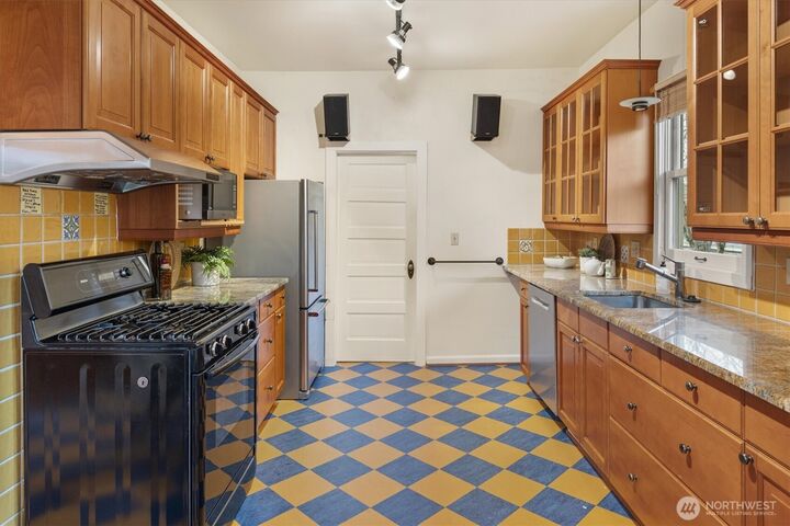 Property Photo:  2310 N 65th Street  WA 98103 