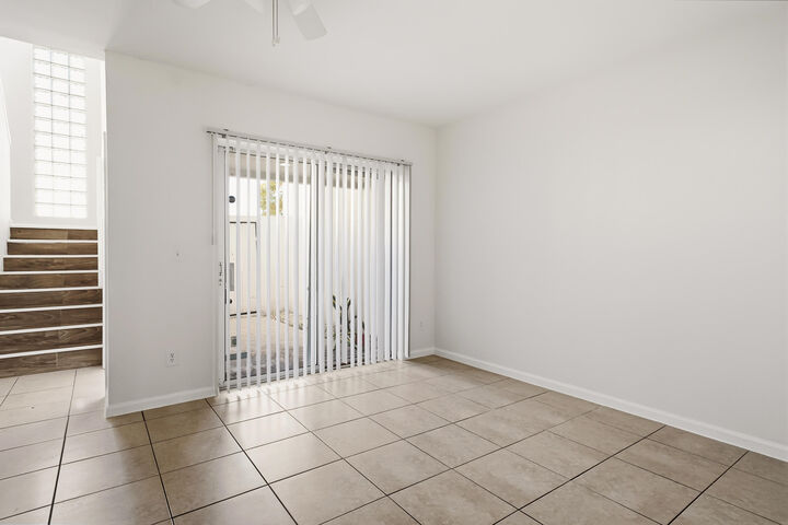 Property Photo:  5070 Elmhurst Road F  FL 33417 