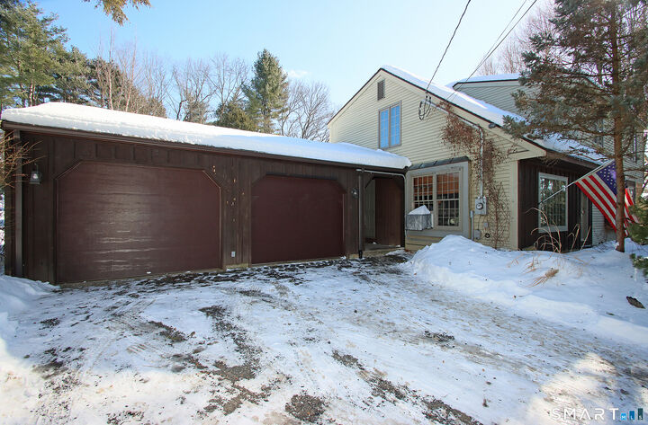 Property Photo:  28 Tracy Drive  CT 06066 