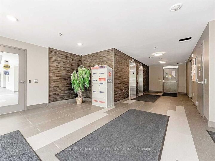 Property Photo: 251 Hemlock Street 620 ON N2L 0H2