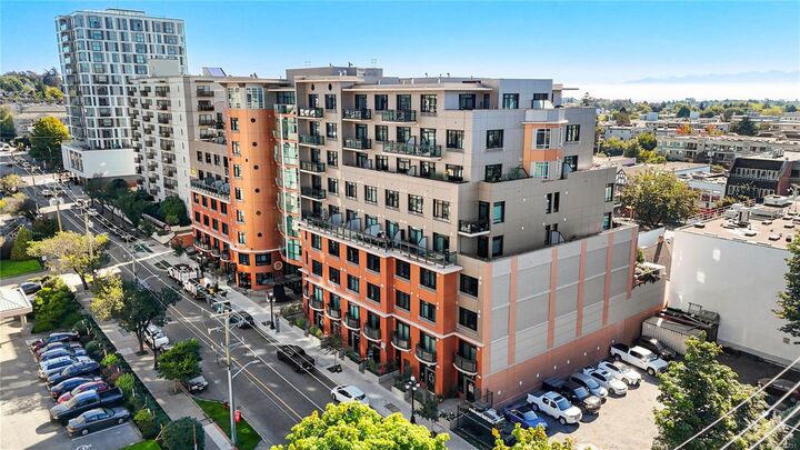Property Photo: 1029 View St #526 BC V8V 0C9