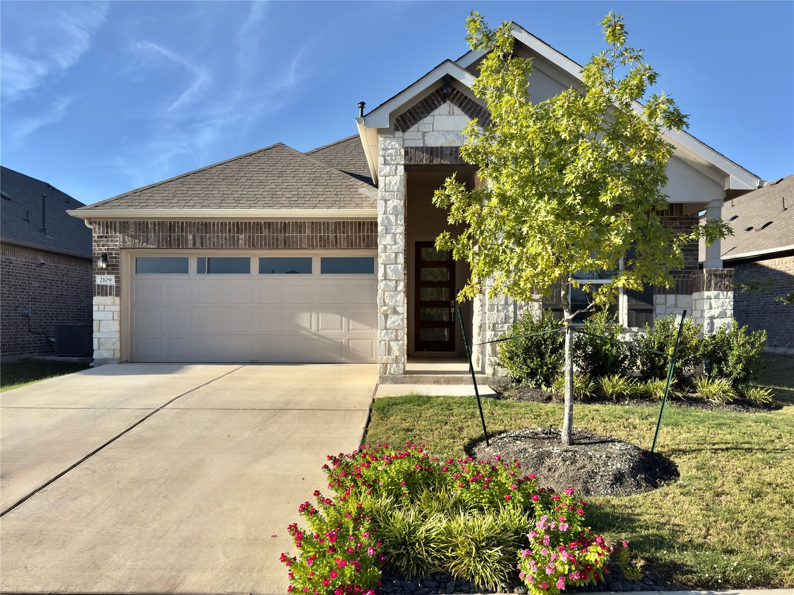 Property Photo:  2109 Gabriels Horn Road  TX 78641 