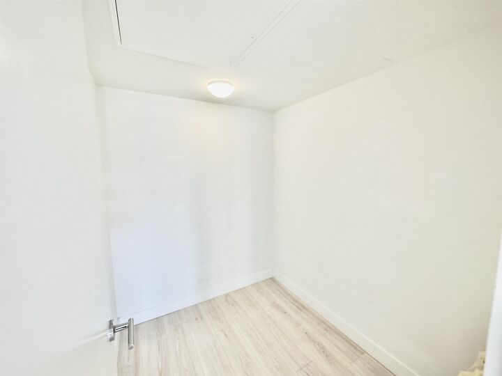 Property Photo:  1133 Hornby Street 1608  BC V6Z 1W1 