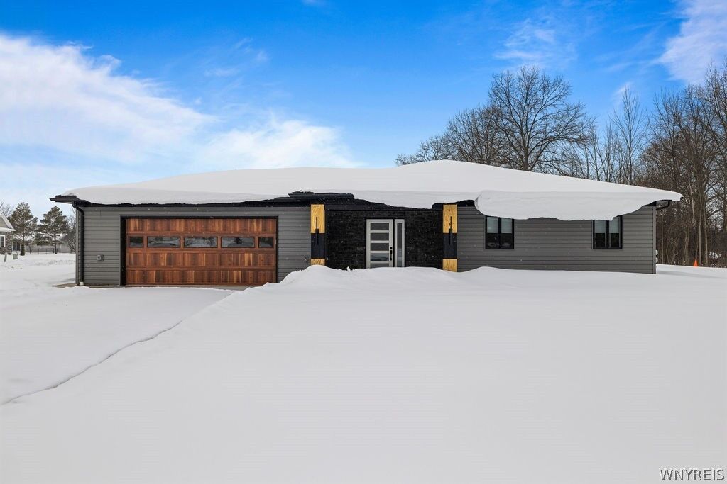 Property Photo: 855 Madison Drive NY 14092