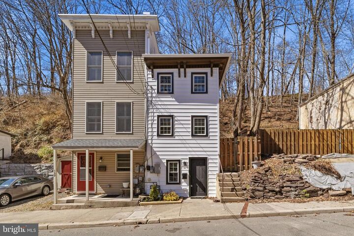 Property Photo: 164 York Street NJ 08530