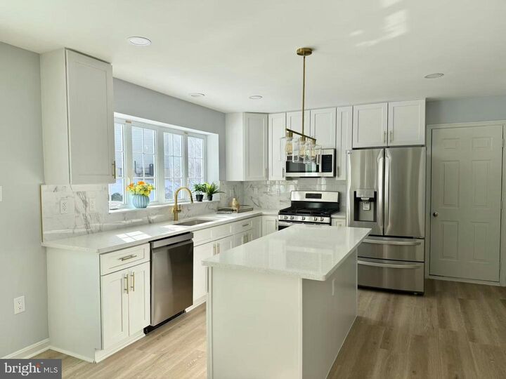 Property Photo:  3696 Wertz Drive  VA 22193 