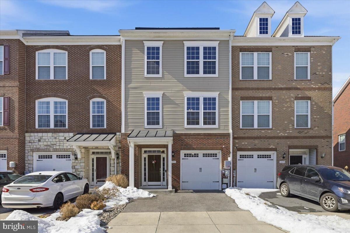 Property Photo: 3595 Fossilstone Place MD 20601