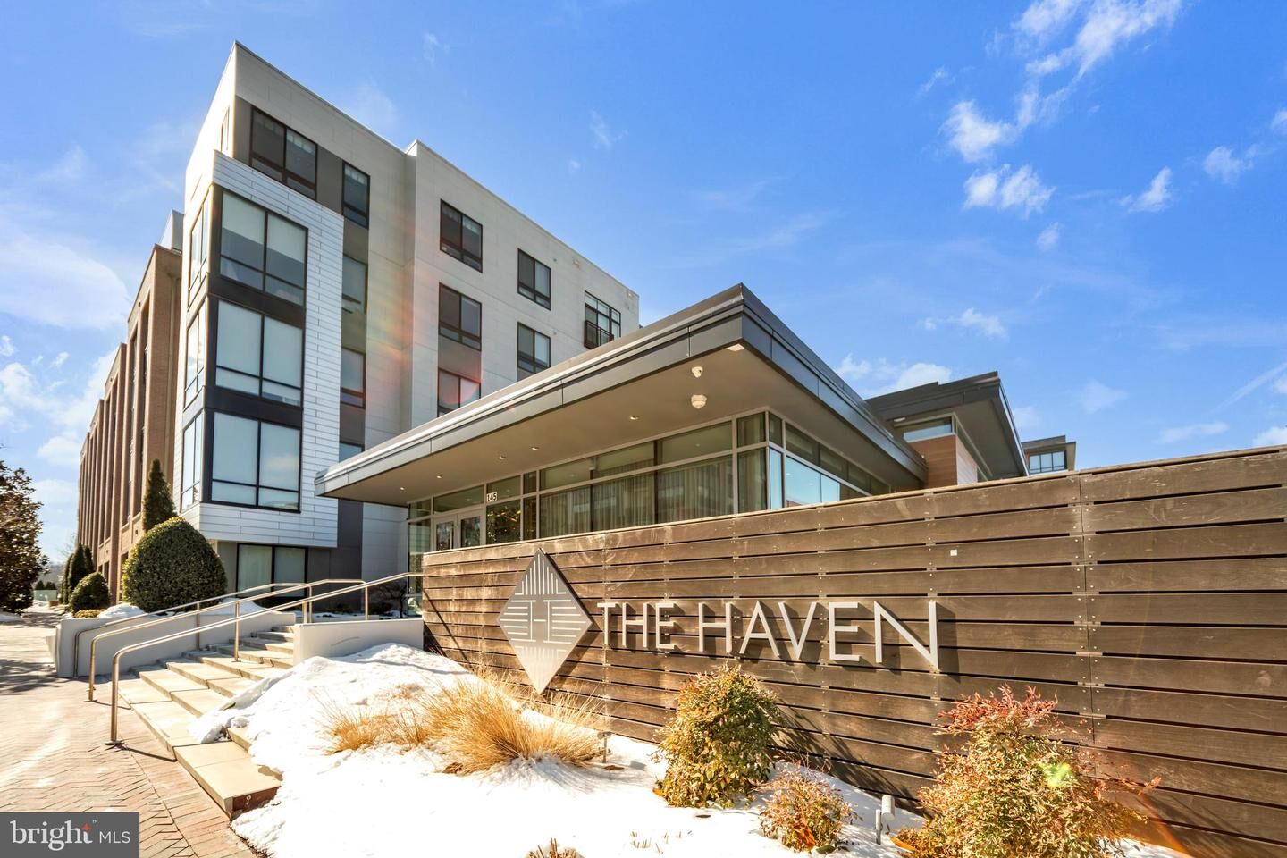 Property Photo:  145 Riverhaven Drive 451  MD 20745 